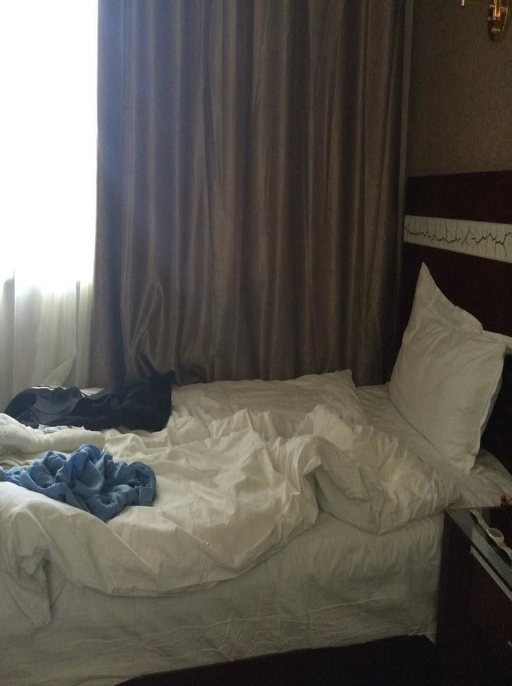 Hangjia Hotel Urumqi Buitenkant foto